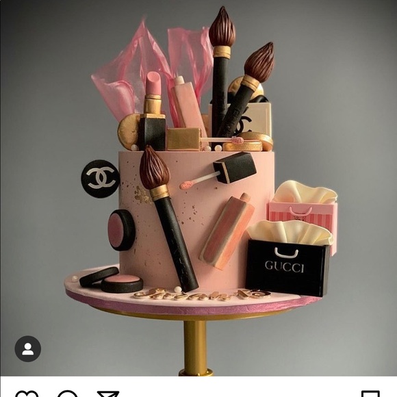 Meet your Posher, Cynthia - Picture 1 of 1